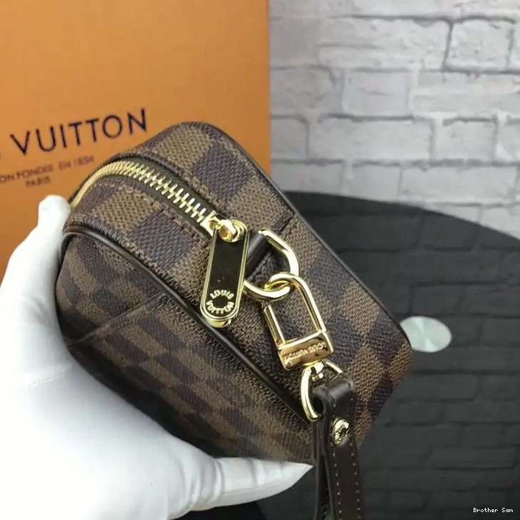 Brother Sam LV Bags 19T1L0458 0526